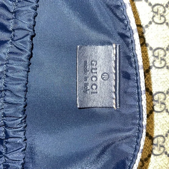 SOLD GUCCI GG Supreme Diaper Bag - Picture 7 of 13